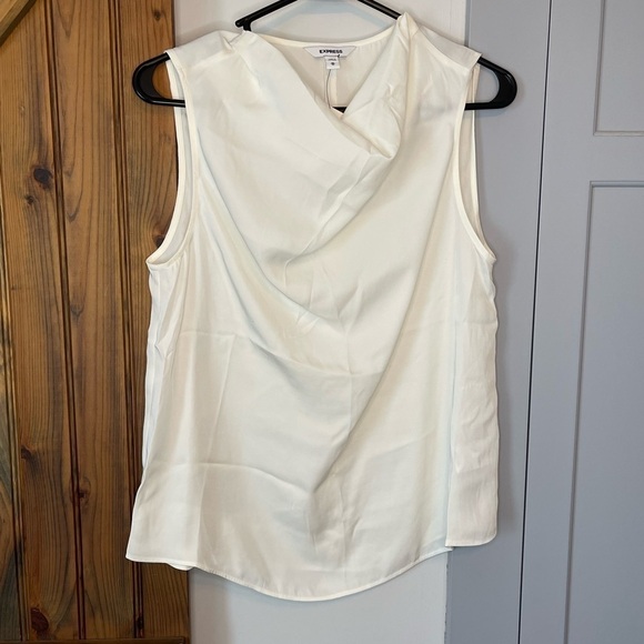 Express Tops - NWT express women’s tank top